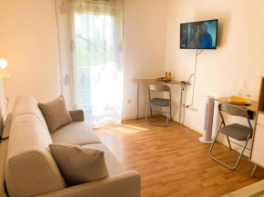 Studio close to INSA with parking space